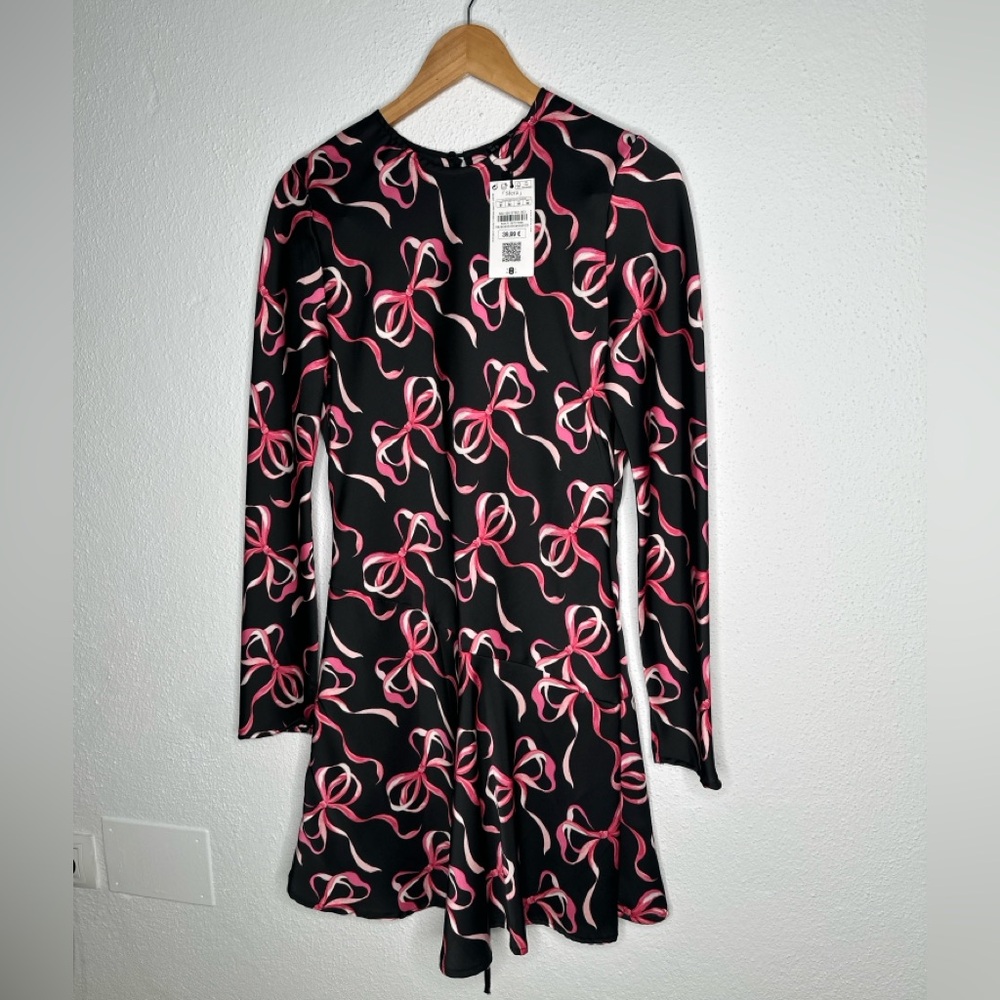 Sfera Collection Black and Pink Dress